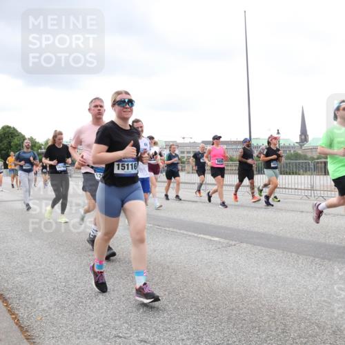 29.06.2025 - hella hamburg halbmarathon Lena Gebhardt http://msf.ph/oto/8292416 29.06.2025 10:55:54 Lombardsbrücke 12902, 12, 15116, 864, 1616, 1738, 1873, 1909, 1917, 2095, 2793, 3101, 3244, 3268, 4265, 4354, 4470, 4473, 4836, 4896, 5220, 5222, 5306, 5487, 5575, 5580, 5994, 6055, 6056, 6113, 6257, 6494, 6594, 6968, 7516, 7548, 7616, 7969, 8005, 8110, 8305, 8527, 8532, 8533, 8626, 8648, 9435, 9548, 9614, 9618, 9838, 9857, 9858, 9861, 9865, 9956, 10094, 10436, 10438, 10449, 10559, 10593, 10640, 10987, 11903, 11962, 11963, 12695, 12902 meine-sportfotos.de