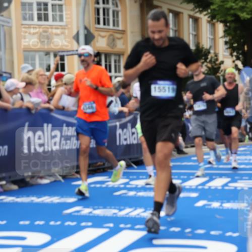 29.06.2025 - hella hamburg halbmarathon Strokosch-Dieckow http://msf.ph/oto/8292895 29.06.2025 10:50:38 Ziel 1399, 1750, 2234, 2788, 4346, 6282, 6662, 6712, 7134, 7397, 7583, 7786, 7952, 8576, 8657, 9057, 11214, 11356, 13701, 13808, 13812, 13875, 15426, 15519, 15720, 15803, 16291, 16806, 17129, 17179, 17247, 17908, 18006, 18229, 18370, 18413, 18820 meine-sportfotos.de