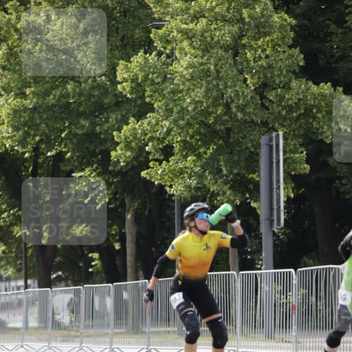 29.06.2025 - hella hamburg halbmarathon Jannik Wohlers http://msf.ph/oto/8293249 29.06.2025 08:54:26 Lombardsbrücke  meine-sportfotos.de