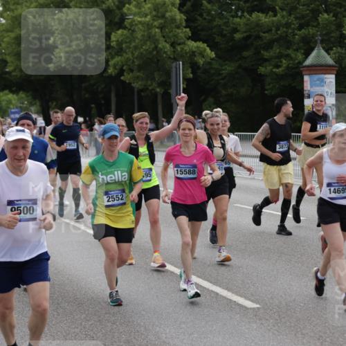 29.06.2025 - hella hamburg halbmarathon Jannik Wohlers http://msf.ph/oto/8293326 29.06.2025 10:36:27 Lombardsbrücke 1118, 1253, 1339, 1948, 1952, 1954, 2552, 2588, 3165, 3873, 3895, 4084, 4618, 4762, 4996, 5789, 6156, 6359, 7773, 8499, 8758, 8936, 8937, 9295, 9500, 9694, 9701, 10123, 10487, 10862, 11672, 11831, 11912, 12184, 12218, 12302, 12532, 12605, 12770, 12775, 13092, 13106, 13165, 13265, 13266, 13657, 13704, 13902, 13903, 14695, 15077, 15588, 15805, 15907, 15972, 15992, 16228, 16304, 16309, 16885, 16977, 17018, 17115, 17349, 17504, 18174, 18482 meine-sportfotos.de