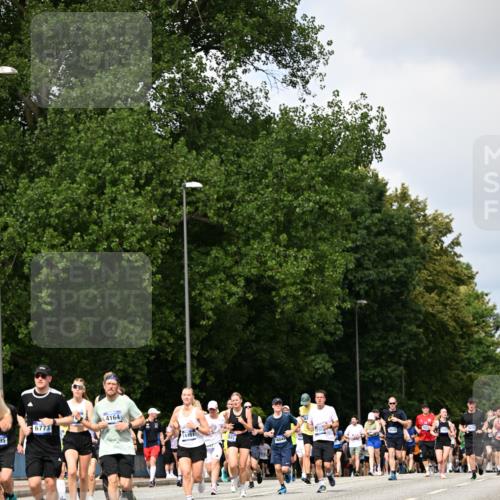 29.06.2025 - hella hamburg halbmarathon Dr. Thomas Lammeyer http://msf.ph/oto/8293592 29.06.2025 10:37:29 Kennedybrücke 1078, 1199, 1324, 1373, 1879, 1995, 2085, 2342, 2838, 3341, 3422, 3560, 3812, 3871, 4164, 4446, 5180, 5917, 6773, 6999, 7308, 7309, 7705, 8175, 8595, 8891, 8993, 9234, 9289, 9591, 9750, 9780 meine-sportfotos.de