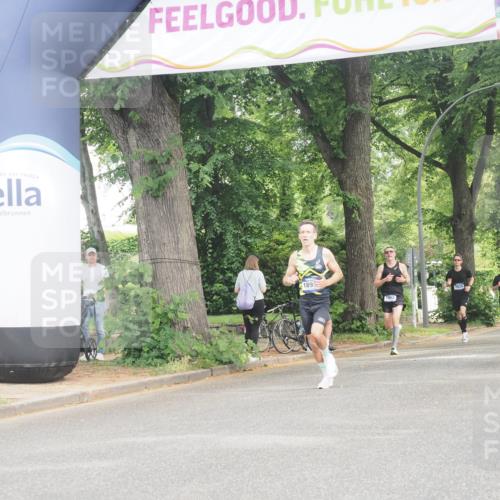 29.06.2025 - hella hamburg halbmarathon KatJ http://msf.ph/oto/8293646 29.06.2025 10:13:16 Zwischen KM18-KM19  meine-sportfotos.de