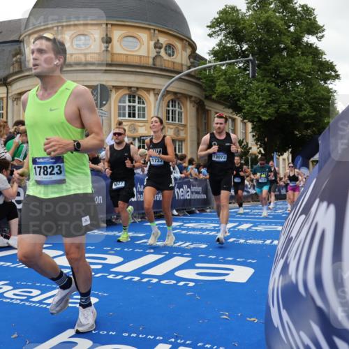 29.06.2025 - hella hamburg halbmarathon Strokosch-Dieckow http://msf.ph/oto/8294339 29.06.2025 10:51:11 Ziel 1366, 1461, 1817, 2636, 2718, 4077, 4404, 4814, 4816, 4967, 5600, 6027, 6657, 8261, 8316, 8508, 8930, 9476, 10480, 10508, 10667, 10868, 11512, 11625, 11733, 12016, 13073, 15480, 17384, 17530, 17823, 18019 meine-sportfotos.de
