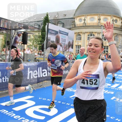 29.06.2025 - hella hamburg halbmarathon Michael Strokosch http://msf.ph/oto/8294624 29.06.2025 10:56:46 Ziel 3836, 4152, 6416, 6759, 7646, 8744, 8825, 8996, 9488, 11083, 11870, 14369, 14461, 15134, 15431, 15712, 16043, 16121, 17133, 17259, 18340, 18634, 18899 meine-sportfotos.de