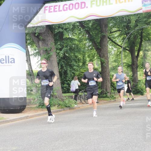 29.06.2025 - hella hamburg halbmarathon KatJ http://msf.ph/oto/8294626 29.06.2025 10:13:21 Zwischen KM18-KM19 2618, 7834, 7862 meine-sportfotos.de