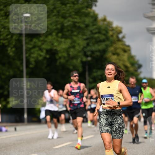 29.06.2025 - hella hamburg halbmarathon Dr. Thomas Lammeyer http://msf.ph/oto/8294630 29.06.2025 10:16:12 Kennedybrücke 1249, 1610, 1785, 1790, 1850, 1851, 2963, 2964, 3182, 3248, 3262, 3746, 4453, 4499, 5166, 5176, 6822, 6871, 6966, 7907, 8206, 8207, 8971, 9119, 9253, 9405, 9428, 10685 meine-sportfotos.de