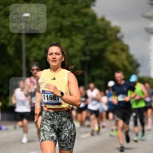 29.06.2025 - hella hamburg halbmarathon Dr. Thomas Lammeyer http://msf.ph/oto/8295076 29.06.2025 10:16:13 Kennedybrücke 1249, 1610, 1785, 1850, 1851, 2963, 2964, 3182, 3248, 3262, 3746, 4453, 4499, 5166, 5176, 6822, 6871, 6966, 7907, 8206, 8207, 8971, 9119, 9253, 9405, 9428, 10685 meine-sportfotos.de