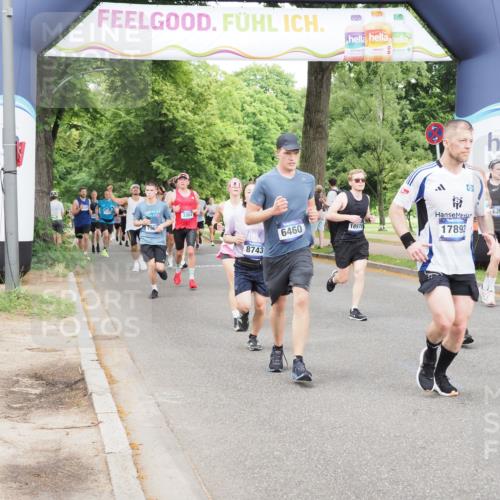 29.06.2025 - hella hamburg halbmarathon MichiJ http://msf.ph/oto/8295125 29.06.2025 10:34:04 Zwischen KM18-KM19 1759, 2048, 2367, 3186, 6054, 6071, 6290, 6373, 6460, 6700, 8269, 8743, 10792, 11773, 11809, 12084, 15133, 15636, 16513, 16624, 17499, 17674, 17892, 18970, 19128 meine-sportfotos.de