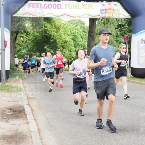 29.06.2025 - hella hamburg halbmarathon MichiJ http://msf.ph/oto/8295158 29.06.2025 10:34:05 Zwischen KM18-KM19 1759, 2048, 2367, 3186, 6054, 6071, 6290, 6373, 6460, 6700, 8023, 8269, 8743, 10792, 11809, 12084, 15133, 15636, 16513, 16624, 17499, 17674, 17892, 18970, 19128 meine-sportfotos.de