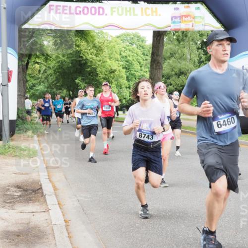 29.06.2025 - hella hamburg halbmarathon MichiJ http://msf.ph/oto/8295183 29.06.2025 10:34:05 Zwischen KM18-KM19 1759, 2048, 2367, 3186, 6054, 6071, 6290, 6373, 6460, 6700, 8023, 8269, 8743, 10792, 11809, 12084, 15133, 15636, 16513, 16624, 17499, 17674, 17892, 18970, 19128 meine-sportfotos.de