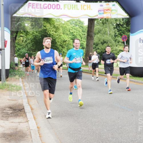 29.06.2025 - hella hamburg halbmarathon MichiJ http://msf.ph/oto/8295665 29.06.2025 10:34:10 Zwischen KM18-KM19 1012, 1759, 2189, 3304, 4091, 4949, 5472, 6071, 6290, 6460, 7961, 8023, 8269, 8743, 9232, 10792, 13940, 17892, 18346, 18970, 19128 meine-sportfotos.de