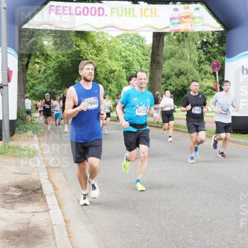 29.06.2025 - hella hamburg halbmarathon MichiJ http://msf.ph/oto/8295674 29.06.2025 10:34:10 Zwischen KM18-KM19 1012, 1759, 2189, 3304, 4091, 4949, 5472, 6071, 6290, 6460, 7961, 8023, 8269, 8743, 9232, 10792, 13940, 17892, 18346, 18970, 19128 meine-sportfotos.de