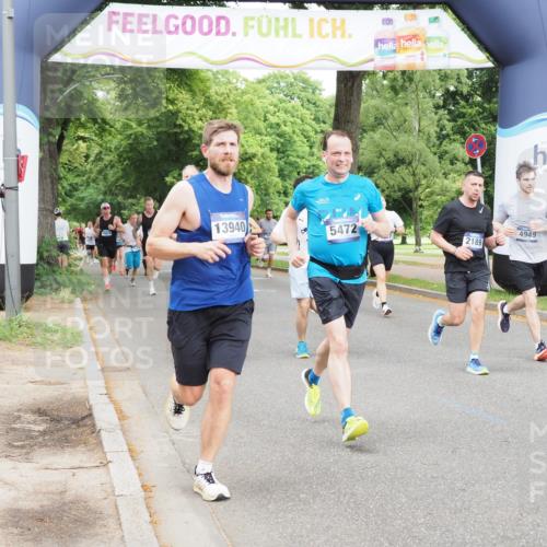 29.06.2025 - hella hamburg halbmarathon MichiJ http://msf.ph/oto/8295711 29.06.2025 10:34:10 Zwischen KM18-KM19 1012, 1759, 2189, 3304, 4091, 4949, 5472, 6071, 6290, 6460, 7961, 8023, 8269, 8743, 9232, 10792, 13940, 17892, 18346, 18970, 19128 meine-sportfotos.de