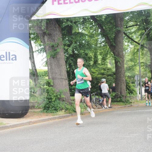 29.06.2025 - hella hamburg halbmarathon KatJ http://msf.ph/oto/8295823 29.06.2025 10:13:31 Zwischen KM18-KM19 6699 meine-sportfotos.de