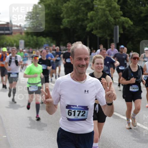 29.06.2025 - hella hamburg halbmarathon Jannik Wohlers http://msf.ph/oto/8296022 29.06.2025 10:36:44 Lombardsbrücke 1022, 1339, 1488, 1490, 1597, 2031, 2072, 2104, 2272, 2480, 3127, 3165, 3714, 4347, 4733, 5224, 5538, 5640, 5786, 6172, 6584, 6804, 7202, 7707, 8007, 8257, 8258, 8315, 8758, 9054, 9055, 10762, 10862, 10931, 11246, 11843, 11980, 12087, 12103, 12184, 12463, 12532, 13695, 13783, 13970, 13971, 14202, 14343, 14396, 14779, 14915, 15106, 15353, 15475, 15907, 16192, 16304, 16782, 17388, 17504, 17591, 17687, 17688, 17794, 18578 meine-sportfotos.de