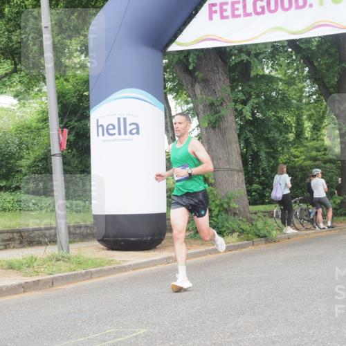 29.06.2025 - hella hamburg halbmarathon KatJ http://msf.ph/oto/8296076 29.06.2025 10:13:32 Zwischen KM18-KM19 6699 meine-sportfotos.de