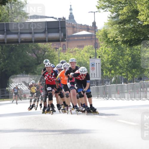 29.06.2025 - hella hamburg halbmarathon Jannik Wohlers http://msf.ph/oto/8296480 29.06.2025 08:54:59 Lombardsbrücke  meine-sportfotos.de