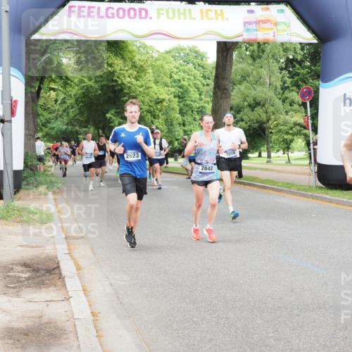29.06.2025 - hella hamburg halbmarathon MichiJ http://msf.ph/oto/8296481 29.06.2025 10:34:17 Zwischen KM18-KM19 2189, 2623, 2842, 4091, 4237, 4345, 4949, 5472, 6388, 7056, 8577, 11094, 13940, 14034, 14804, 14911, 15206, 15563, 15900, 16081, 16819, 17190 meine-sportfotos.de
