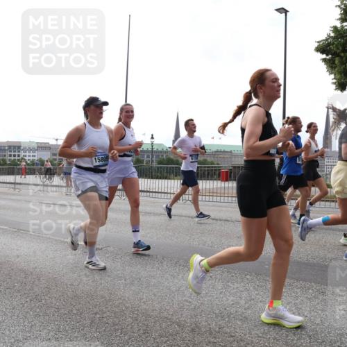 29.06.2025 - hella hamburg halbmarathon Lena Gebhardt http://msf.ph/oto/8296695 29.06.2025 10:36:46 Lombardsbrücke 84, 15805, 6156, 1102, 1118, 1224, 1253, 1339, 1488, 1490, 1948, 1952, 1954, 2124, 2552, 2588, 3165, 3398, 3404, 3428, 3873, 3895, 4084, 4442, 4618, 4762, 4996, 5012, 5224, 5427, 5538, 5540, 5573, 5640, 5747, 5786, 5789, 5809, 5919, 6156, 6190, 6359, 6667, 7202, 7632, 7773, 8007, 8315, 8498, 8499, 8530, 8758, 8936, 8937, 8945, 9115, 9117, 9229, 9295, 9500, 9694, 13265, 15077, 17156, 17807, 18152, 18488 meine-sportfotos.de