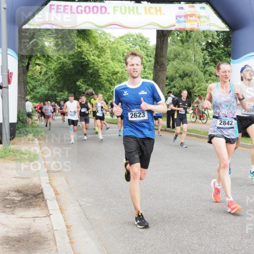 29.06.2025 - hella hamburg halbmarathon MichiJ http://msf.ph/oto/8296769 29.06.2025 10:34:18 Zwischen KM18-KM19 2623, 2842, 4091, 4237, 4345, 6388, 7056, 8564, 8577, 11094, 14034, 14804, 14911, 15206, 15563, 15900, 16081, 16819, 17190 meine-sportfotos.de