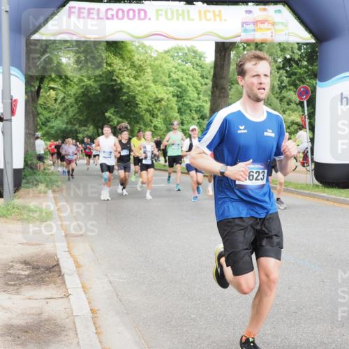 29.06.2025 - hella hamburg halbmarathon MichiJ http://msf.ph/oto/8296819 29.06.2025 10:34:19 Zwischen KM18-KM19 2623, 2842, 4237, 4345, 6388, 7056, 8564, 8577, 11094, 11125, 14034, 14804, 14911, 15206, 15563, 15900, 16081, 16819, 17190 meine-sportfotos.de