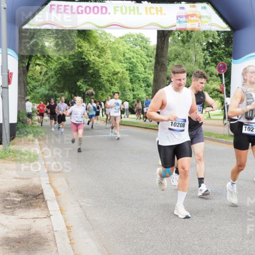 29.06.2025 - hella hamburg halbmarathon MichiJ http://msf.ph/oto/8297306 29.06.2025 10:34:22 Zwischen KM18-KM19 1070, 2623, 6532, 7056, 8564, 8577, 10208, 10211, 11094, 11125, 12277, 13630, 15563, 15900, 16819, 17332, 18211 meine-sportfotos.de