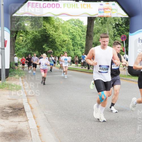29.06.2025 - hella hamburg halbmarathon MichiJ http://msf.ph/oto/8297320 29.06.2025 10:34:22 Zwischen KM18-KM19 1070, 2623, 6532, 7056, 8564, 8577, 10208, 10211, 11094, 11125, 12277, 13630, 15563, 15900, 16819, 17332, 18211 meine-sportfotos.de