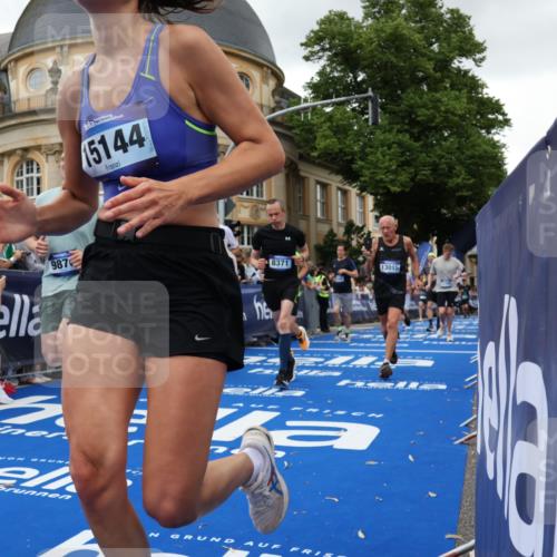 29.06.2025 - hella hamburg halbmarathon Strokosch-Dieckow http://msf.ph/oto/8297390 29.06.2025 10:52:27 Ziel 3715, 4140, 6561, 6562, 7178, 7232, 8371, 8661, 9145, 9739, 9876, 11791, 13015, 13211, 13301, 14561, 15001, 15144, 15980, 17997, 18982 meine-sportfotos.de