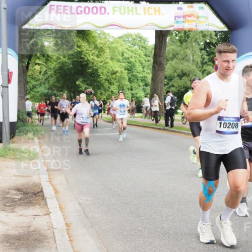 29.06.2025 - hella hamburg halbmarathon MichiJ http://msf.ph/oto/8297413 29.06.2025 10:34:23 Zwischen KM18-KM19 1070, 2623, 6532, 7056, 8564, 10208, 10211, 11125, 12277, 13630, 16475, 17332, 18211 meine-sportfotos.de
