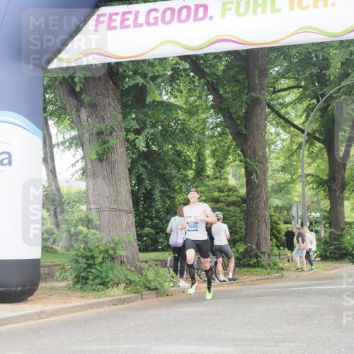 29.06.2025 - hella hamburg halbmarathon KatJ http://msf.ph/oto/8297558 29.06.2025 10:13:40 Zwischen KM18-KM19 2459, 6816 meine-sportfotos.de