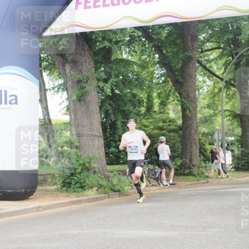29.06.2025 - hella hamburg halbmarathon KatJ http://msf.ph/oto/8297648 29.06.2025 10:13:40 Zwischen KM18-KM19 2459, 6816 meine-sportfotos.de