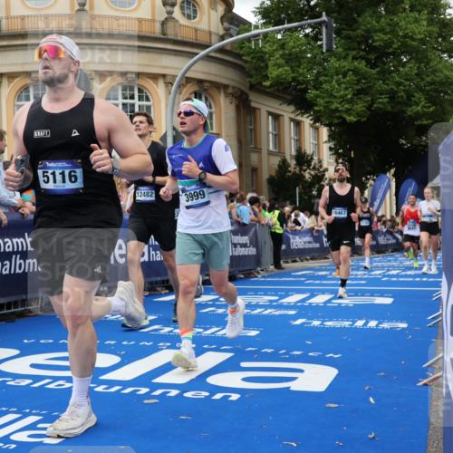 29.06.2025 - hella hamburg halbmarathon Strokosch-Dieckow http://msf.ph/oto/8297765 29.06.2025 10:52:44 Ziel 1257, 1657, 2287, 2346, 2444, 2814, 2910, 3999, 5077, 5116, 5169, 5194, 7475, 8172, 8955, 9065, 9163, 9869, 10115, 10811, 11217, 11459, 11992, 12482, 14122, 14198, 14286, 14805, 16467, 17198, 18331, 19244 meine-sportfotos.de