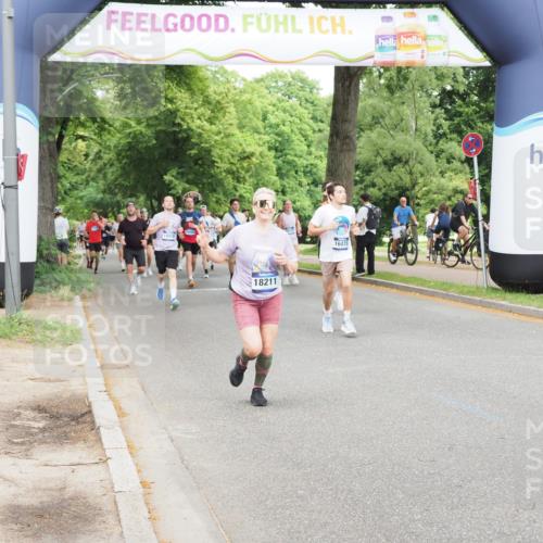 29.06.2025 - hella hamburg halbmarathon MichiJ http://msf.ph/oto/8297781 29.06.2025 10:34:24 Zwischen KM18-KM19 1070, 2623, 6532, 7056, 8564, 8668, 10208, 10211, 11125, 12277, 13630, 16475, 17332, 18211 meine-sportfotos.de