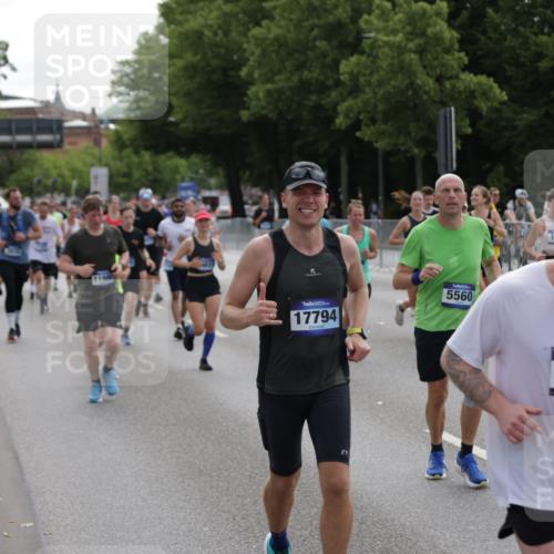 29.06.2025 - hella hamburg halbmarathon Jannik Wohlers http://msf.ph/oto/8297855 29.06.2025 10:36:52 Lombardsbrücke 1022, 1276, 1337, 1597, 1819, 2016, 2031, 2072, 2104, 2272, 2480, 2486, 3127, 3714, 4097, 4347, 4733, 5146, 5560, 5790, 5940, 6172, 6584, 6804, 7085, 7235, 7544, 7707, 7823, 8257, 8258, 8811, 8843, 9054, 9055, 9524, 10762, 10798, 10931, 11246, 11980, 12103, 12463, 12762, 12935, 13077, 13695, 13783, 13970, 13971, 14202, 14282, 14343, 14396, 14779, 14915, 15084, 15475, 16192, 16303, 16782, 16831, 17305, 17307, 17388, 17687, 17688, 17794, 17965, 18578, 18710 meine-sportfotos.de