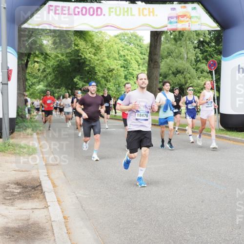 29.06.2025 - hella hamburg halbmarathon MichiJ http://msf.ph/oto/8298326 29.06.2025 10:34:27 Zwischen KM18-KM19 1070, 6532, 8668, 10208, 10211, 11125, 12277, 13630, 14262, 16127, 16475, 17332, 18211, 18476 meine-sportfotos.de