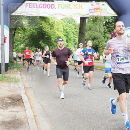 29.06.2025 - hella hamburg halbmarathon MichiJ http://msf.ph/oto/8298529 29.06.2025 10:34:28 Zwischen KM18-KM19 1070, 2138, 6532, 8668, 10208, 10211, 11021, 12277, 13630, 14262, 14449, 16127, 16136, 16466, 16475, 17332, 18211, 18476, 19105 meine-sportfotos.de