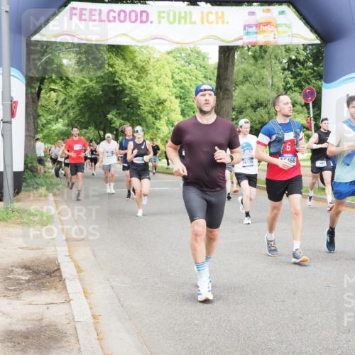 29.06.2025 - hella hamburg halbmarathon MichiJ http://msf.ph/oto/8298608 29.06.2025 10:34:28 Zwischen KM18-KM19 1070, 2138, 6532, 8668, 10208, 10211, 11021, 12277, 13630, 14262, 14449, 16127, 16136, 16466, 16475, 17332, 18211, 18476, 19105 meine-sportfotos.de