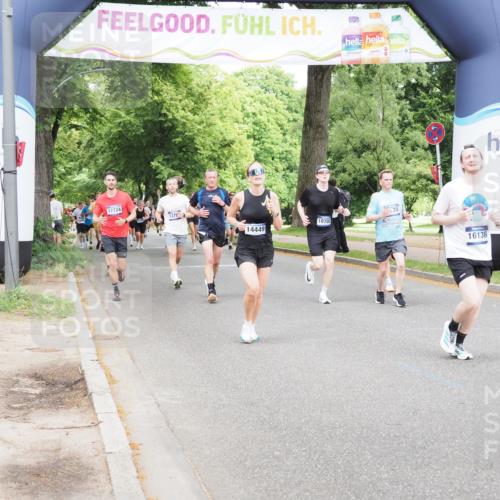29.06.2025 - hella hamburg halbmarathon MichiJ http://msf.ph/oto/8298836 29.06.2025 10:34:30 Zwischen KM18-KM19 2138, 8668, 11021, 14062, 14262, 14449, 16127, 16136, 16466, 16475, 18211, 18476, 18702, 19105 meine-sportfotos.de