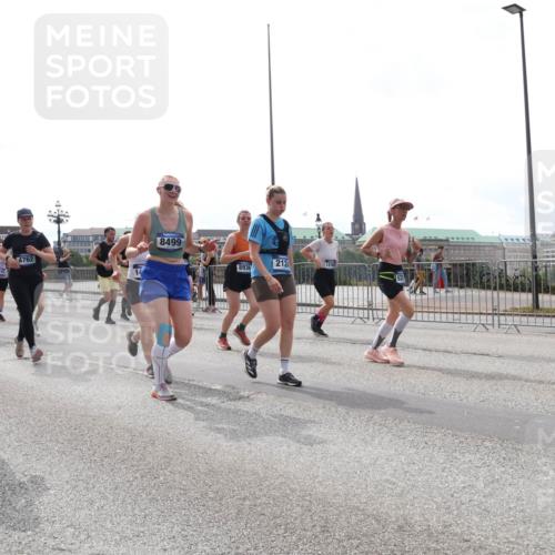 29.06.2025 - hella hamburg halbmarathon Lena Gebhardt http://msf.ph/oto/8299248 29.06.2025 10:36:56 Lombardsbrücke 1952, 4762, 15992, 6100, 2552, 8499, 212, 8936, 1118, 1253, 1339, 1488, 1490, 1597, 1948, 1952, 1954, 2031, 2072, 2104, 2124, 2272, 2480, 2552, 2588, 3127, 3165, 3428, 3714, 3873, 3895, 4084, 4347, 4618, 4733, 4762, 4996, 5224, 5538, 5640, 5786, 5789, 6156, 6172, 6190, 6359, 6584, 6804, 7202, 7632, 7707, 7773, 8007, 8257, 8258, 8315, 8499, 8758, 8936, 8937, 8945, 9054, 9055, 9295, 9500, 9694, 13265, 15077, 17156, 17807, 18152, 18488 meine-sportfotos.de