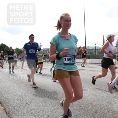 29.06.2025 - hella hamburg halbmarathon Lena Gebhardt http://msf.ph/oto/8299390 29.06.2025 10:36:57 Lombardsbrücke 1952, 8937, 2552, 15992, 1022, 1118, 1253, 1339, 1488, 1490, 1597, 1948, 1952, 1954, 2031, 2072, 2104, 2124, 2272, 2480, 2552, 2588, 3127, 3165, 3428, 3714, 3873, 3895, 4084, 4347, 4618, 4733, 4762, 4996, 5224, 5538, 5640, 5786, 5789, 6156, 6172, 6190, 6359, 6584, 6804, 7202, 7707, 7773, 8007, 8257, 8258, 8315, 8499, 8758, 8936, 8937, 8945, 9054, 9055, 9295, 9500, 9694, 13265, 15077, 17156, 17807, 18152, 18488 meine-sportfotos.de