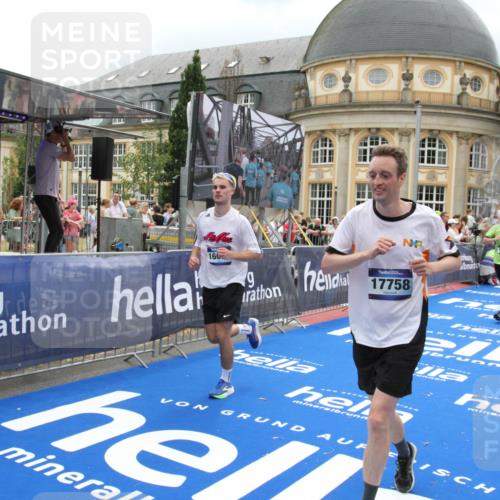 29.06.2025 - hella hamburg halbmarathon Michael Strokosch http://msf.ph/oto/8299521 29.06.2025 10:57:34 Ziel 2236, 2652, 3435, 4502, 5015, 5134, 5457, 5458, 5728, 6281, 6302, 8393, 12144, 13245, 13394, 15695, 16093, 17758, 17828 meine-sportfotos.de