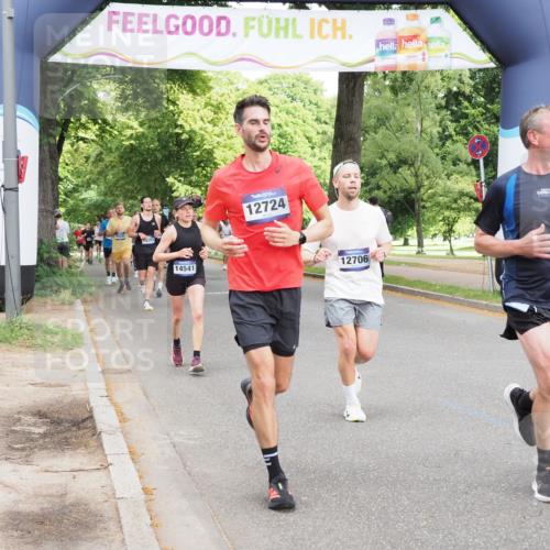 29.06.2025 - hella hamburg halbmarathon MichiJ http://msf.ph/oto/8299760 29.06.2025 10:34:32 Zwischen KM18-KM19 2138, 8668, 11021, 12706, 12724, 14062, 14262, 14449, 16127, 16136, 16466, 18476, 18702, 19105, 19127 meine-sportfotos.de