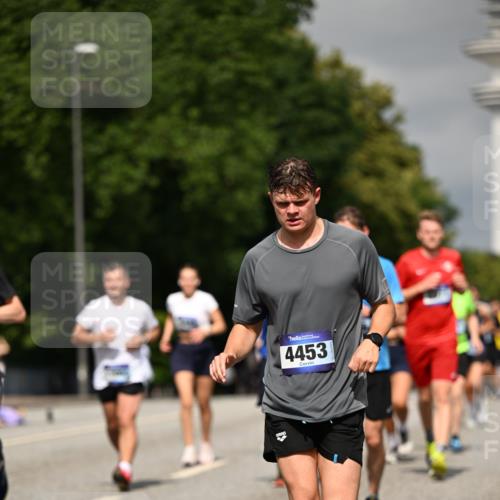 29.06.2025 - hella hamburg halbmarathon Dr. Thomas Lammeyer http://msf.ph/oto/8300057 29.06.2025 10:16:20 Kennedybrücke 1249, 1610, 1785, 1850, 1851, 2963, 2964, 3182, 3248, 3262, 3363, 4453, 4499, 5150, 5166, 5176, 6822, 6871, 7014, 7907, 8206, 8207, 8917, 8971, 9253, 9428, 10067, 10402, 10685, 11025 meine-sportfotos.de