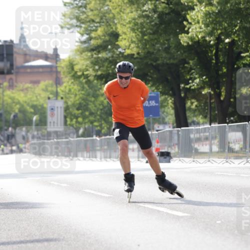 29.06.2025 - hella hamburg halbmarathon Jannik Wohlers http://msf.ph/oto/8300209 29.06.2025 08:55:15 Lombardsbrücke  meine-sportfotos.de