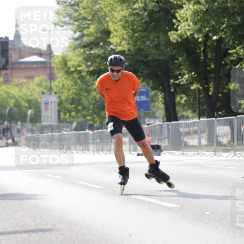 29.06.2025 - hella hamburg halbmarathon Jannik Wohlers http://msf.ph/oto/8300248 29.06.2025 08:55:15 Lombardsbrücke  meine-sportfotos.de