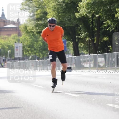 29.06.2025 - hella hamburg halbmarathon Jannik Wohlers http://msf.ph/oto/8300310 29.06.2025 08:55:15 Lombardsbrücke  meine-sportfotos.de