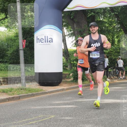 29.06.2025 - hella hamburg halbmarathon KatJ http://msf.ph/oto/8300410 29.06.2025 10:14:01 Zwischen KM18-KM19 7963 meine-sportfotos.de