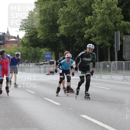 29.06.2025 - hella hamburg halbmarathon Jannik Wohlers http://msf.ph/oto/8300509 29.06.2025 08:56:28 Lombardsbrücke  meine-sportfotos.de