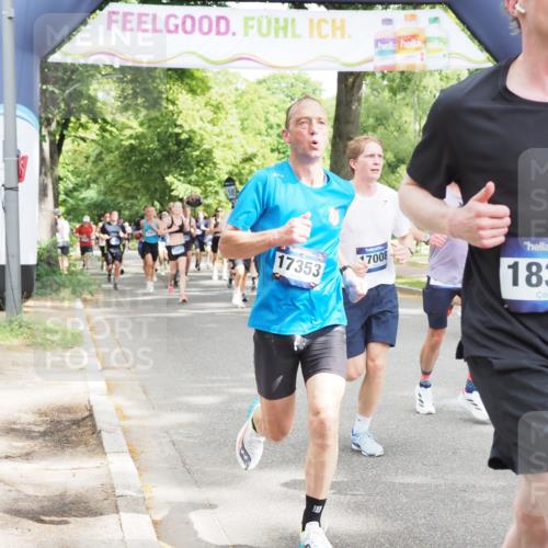 29.06.2025 - hella hamburg halbmarathon MichiJ http://msf.ph/oto/8300631 29.06.2025 10:34:39 Zwischen KM18-KM19 4497, 5528, 5889, 7335, 8142, 9794, 11077, 11858, 12171, 12269, 12706, 12724, 12891, 13303, 14541, 15157, 15825, 17008, 17353, 17461, 17865, 18356, 19127 meine-sportfotos.de