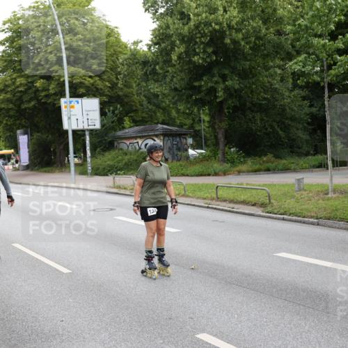 29.06.2025 - hella hamburg halbmarathon Yannick Fuchs http://msf.ph/oto/8300812 29.06.2025 10:03:23 20KM 128, 127 meine-sportfotos.de